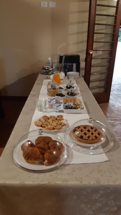 La Locanda Nel Frutteto Rovereto sulla Secchia 外观 照片
